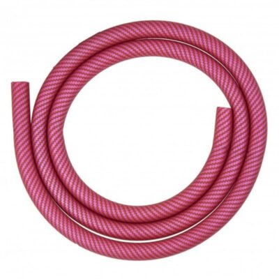 La manguera de silicona fibra de carbono pink es una de las más demandadas por su flexibilidad, resistencia y por su diseño elegante de fibra de carbono.